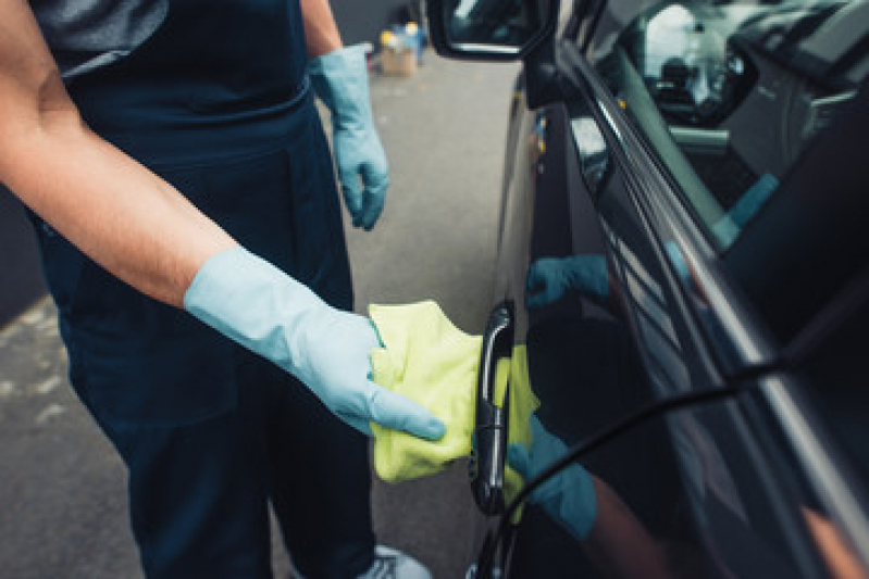 Qual o Preço de Serviço de Limpeza Vidro Automotivo Chácara Flora - Serviço de Limpeza Pintura Automotiva