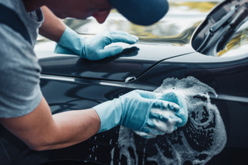 Serviço de Limpeza de Vidro Automotivo Preço Vila Ciqueira - Serviço de Limpeza e Higienização de Veículos